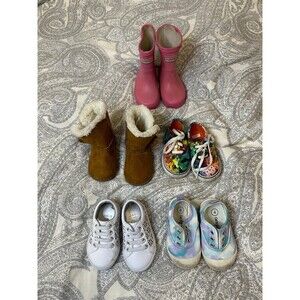 5 pairs of toddler size 4 shoes